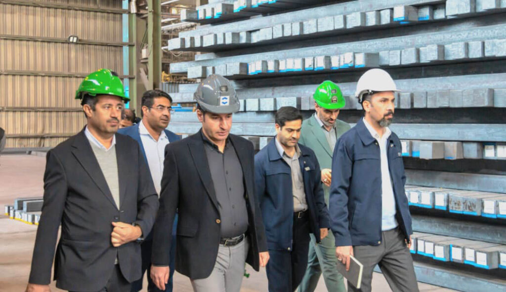 حضور و بازدید اعضاء محترم ستاد تسهیل و رفع موانع تولید استان کرمان در فولاد مشیز بردسیر حضور و بازدید اعضاء محترم ستاد تسهیل و رفع موانع تولید استان کرمان در فولاد مشیز بردسیر